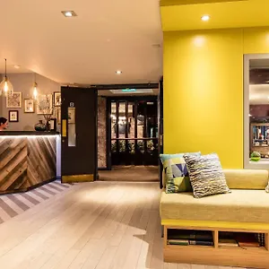 https://the-alexander-pope-hotel.brighton-hotels-england.com